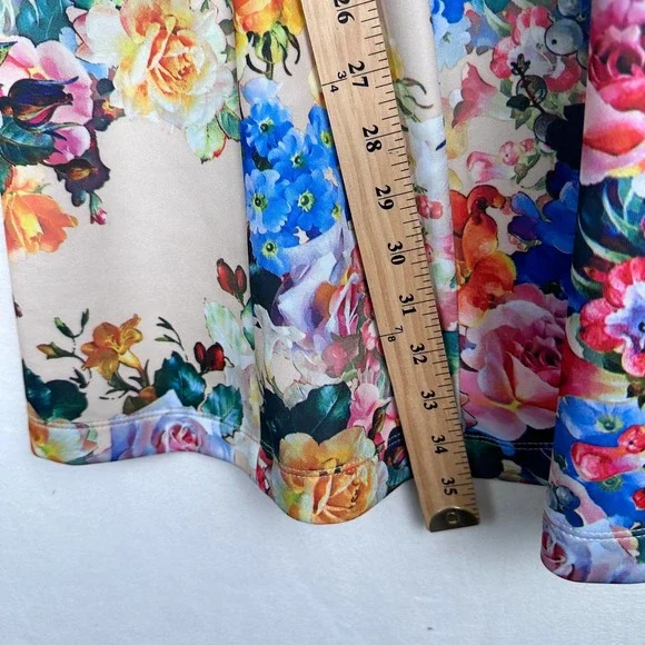 Signature by Robbie Bee  Size PM  Floral Printed A-line Cap Sleeve Pleated Dress - Picture 5 of 7